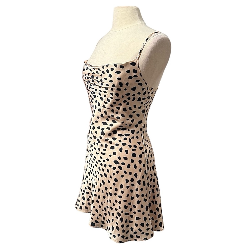 Lovers + Friends Claire Satin Sleeveless Mini Dress Size Small NWOT - Picture 2 of 11